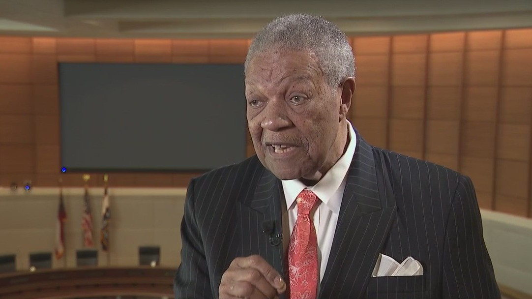 Fulton County's Robb Pitts to run for reelection