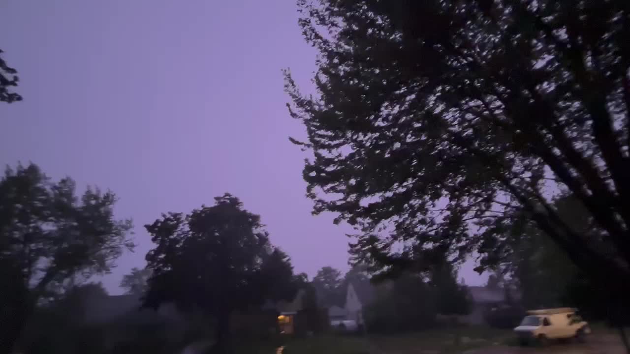 Northeast Mpls lightning