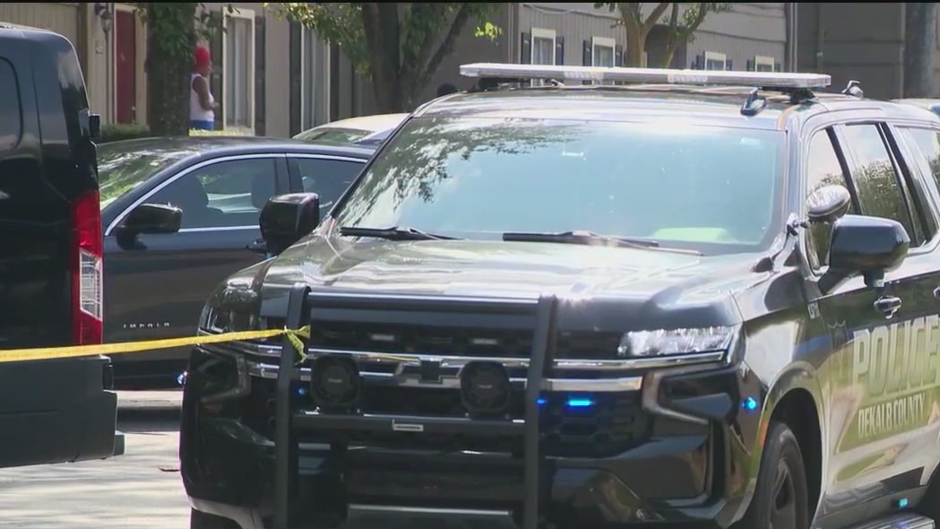5-year-old shot, mother charges in DeKalb County