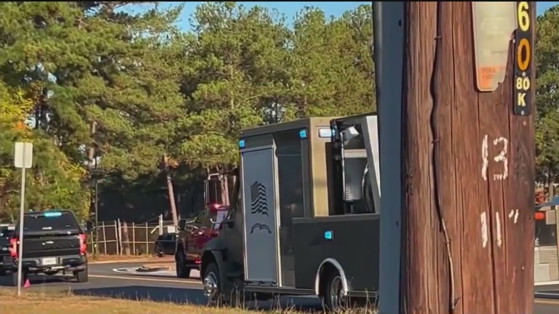 Suspicious device found at USPS facility