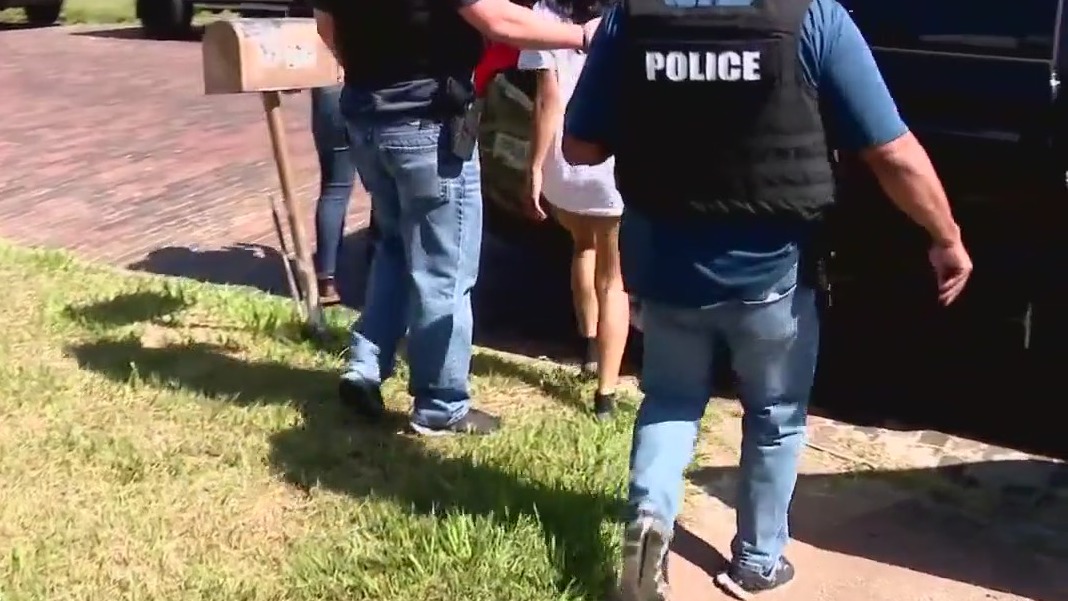 Teen rescued from suspected human traffickers