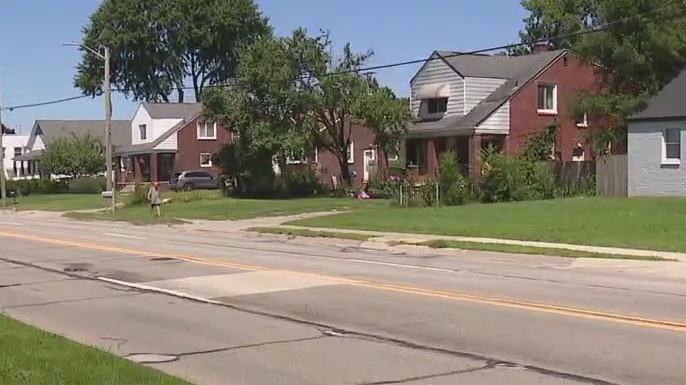 Warren woman charged with attempted murder, arson