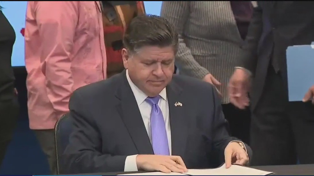 Illinois Governor wants ICE agents federally prosecuted