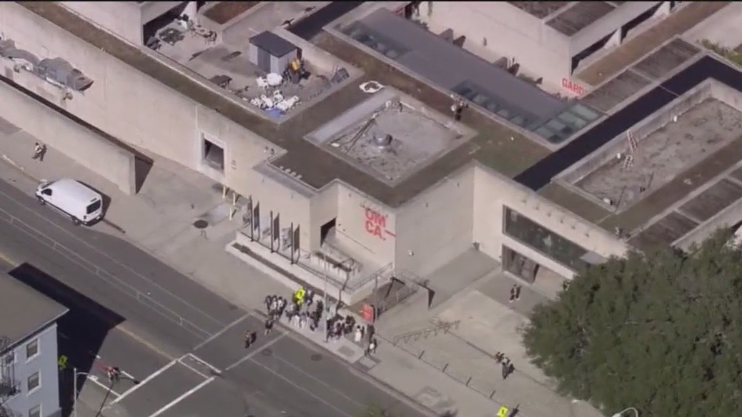 Oakland Museum burglary: 1,000 items stolen days before Louvre heist