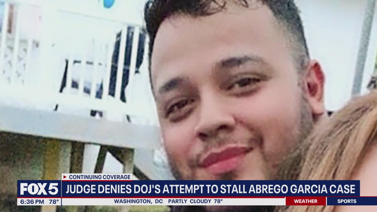 Judge denies DOJ's attempt to stall Kilmar Abrego Garcia's case