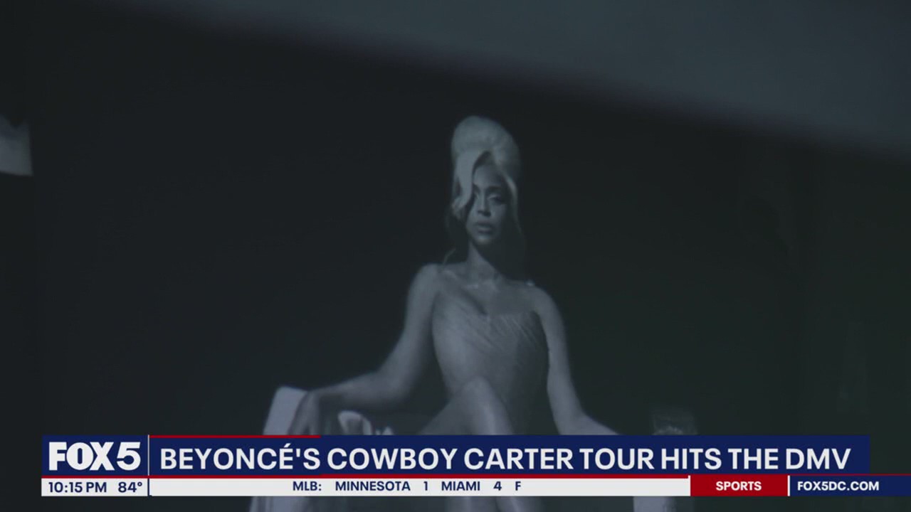 Beyonce fans line up for exclusive merch ahead of DC tour