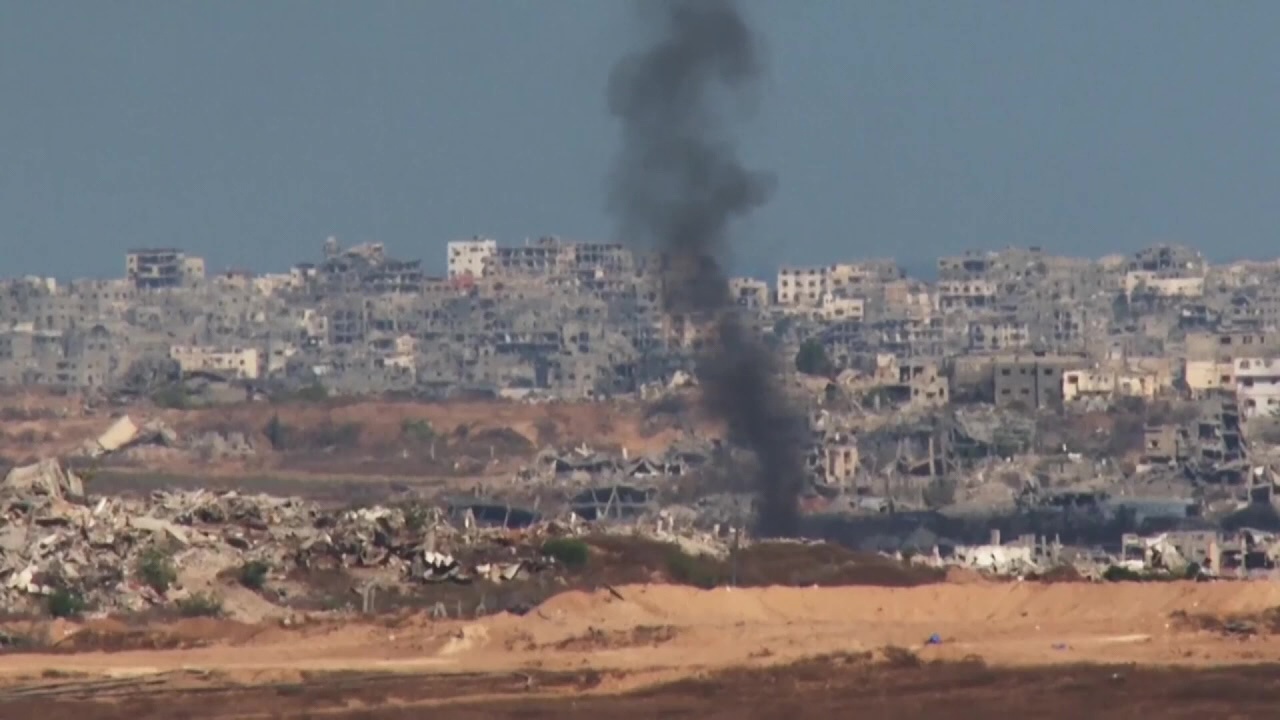 20 dead after strike at Gaza aid site