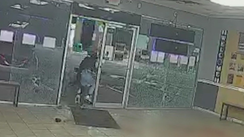 DeKalb County wing shop shootout footage