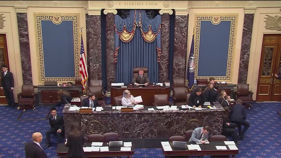 Poll shows more than half of U.S. adults favor permanent daylight saving