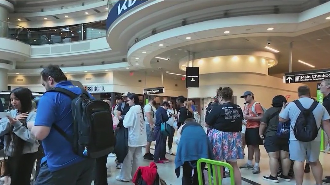 Flight disruptions linger at Atlanta airport