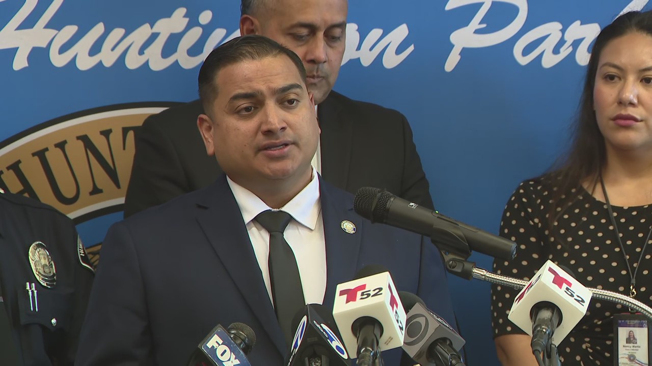 PRESS CONFERENCE: Fake federal agent arrested in Huntington Park