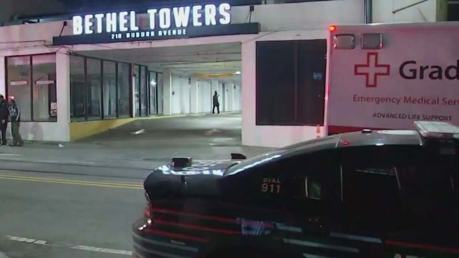 1 dead, 1 seriously injured in possible shootout