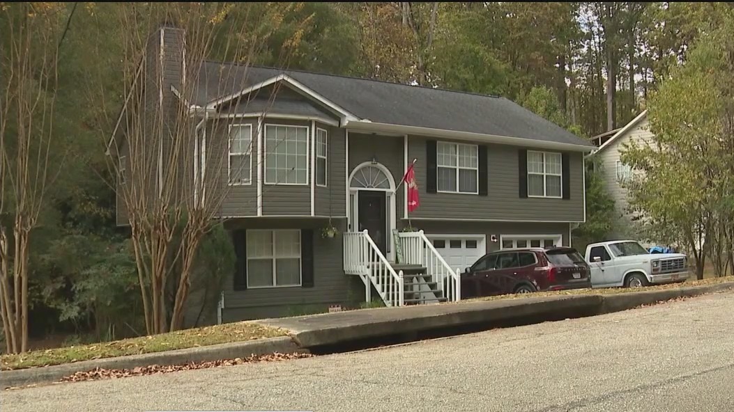 Child witnesses deadly double shooting