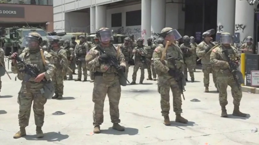 More National Guard troops leave Los Angeles