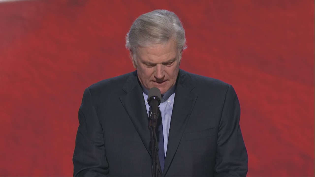 Rev. Graham offers prayers for Trump at 2024 RNC