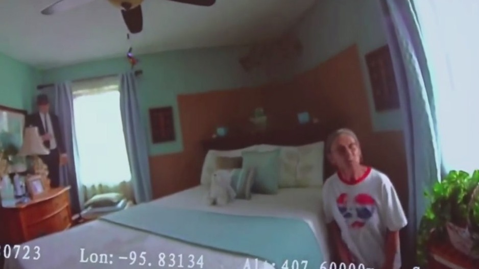 Sen. Nicole Mitchell trial: Bodycam video of interview with victim