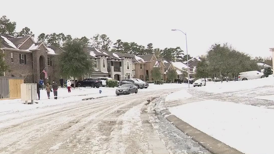 Winter storm, snow impacts in the South