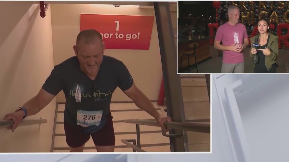 Thousands climb to the top of Chicago's Willis Tower for charity