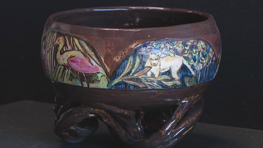 'Potter's Field' displaying clay artists' work