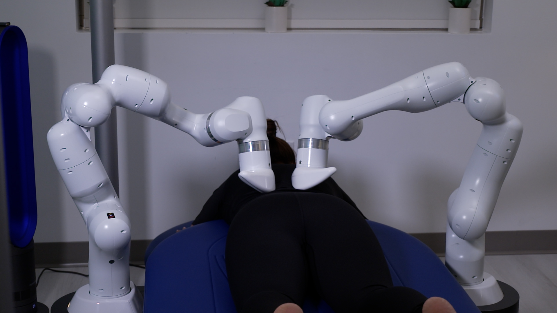 AI-powered robotic massage in Tampa