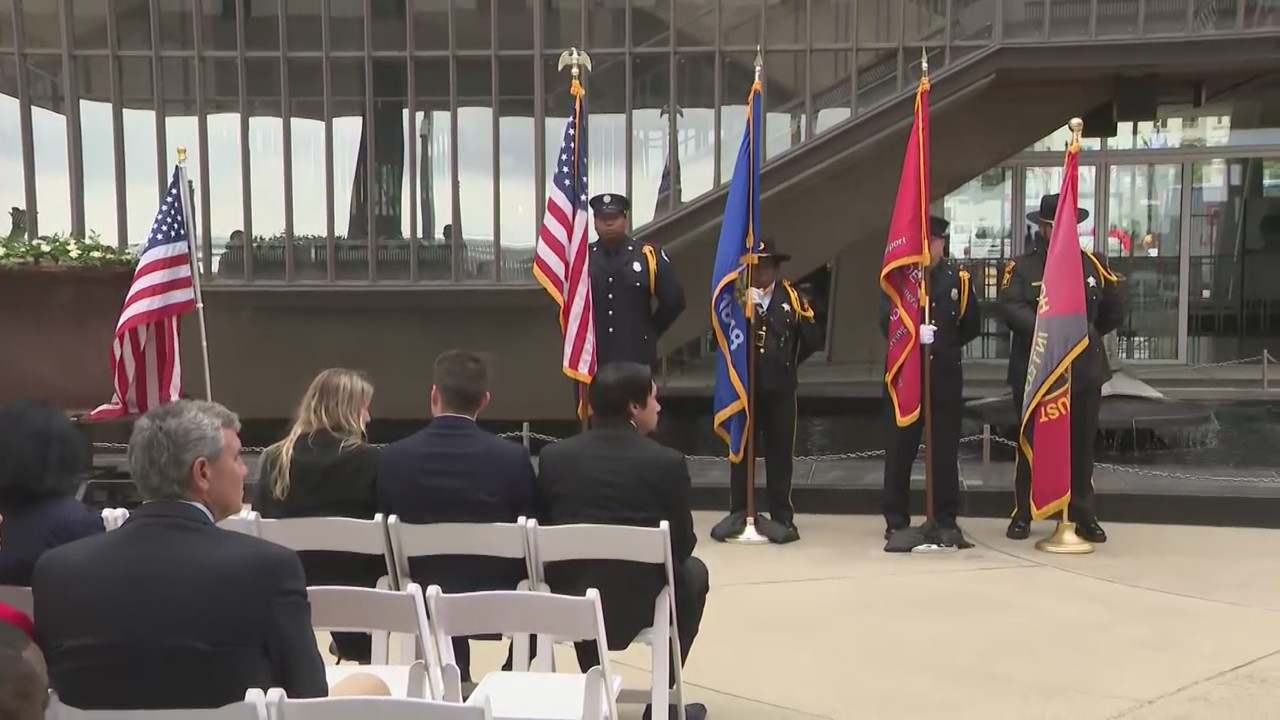 9/11 ceremony held at Milwaukee County War Memorial Center
