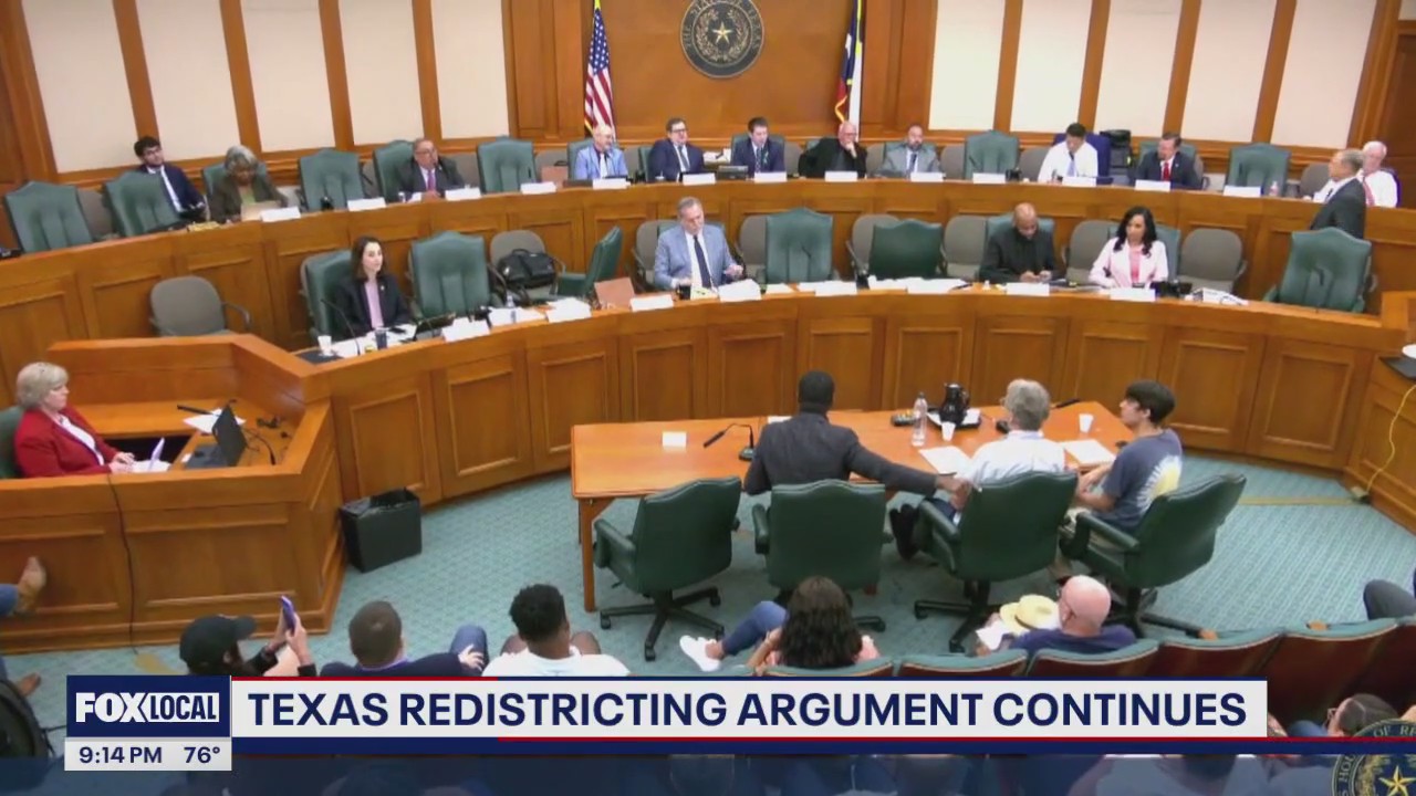 Texas redistricting argument continues
