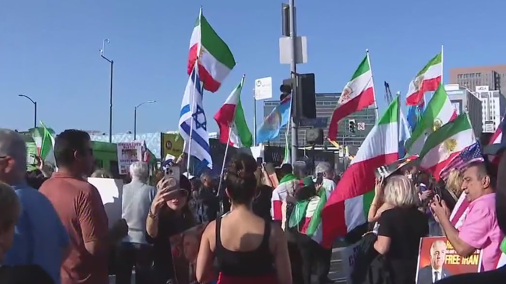 Iranians optimistic about regime change