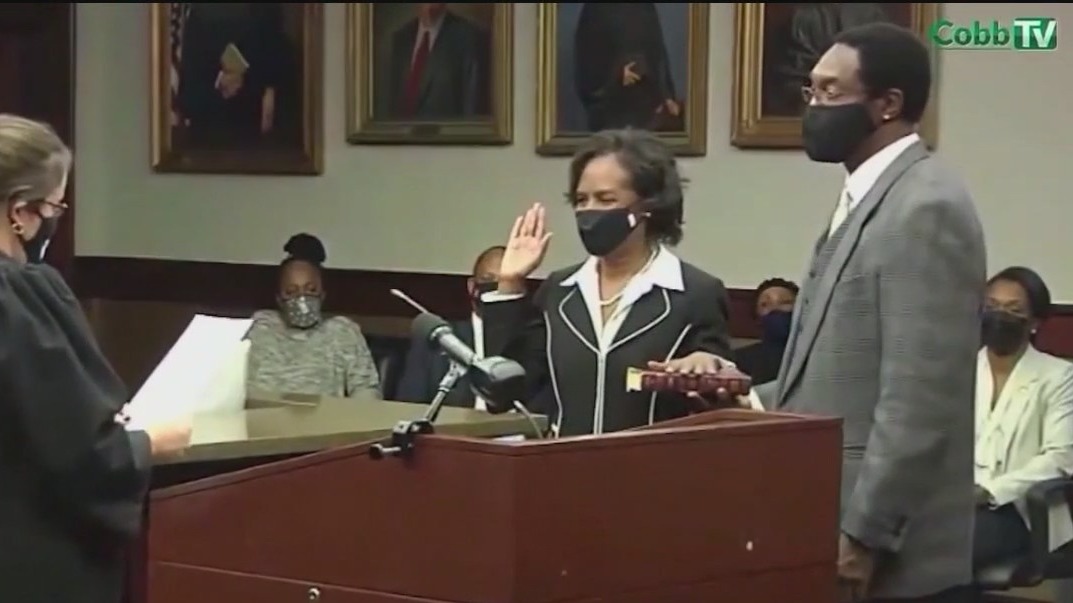 Cobb County clerk indicted