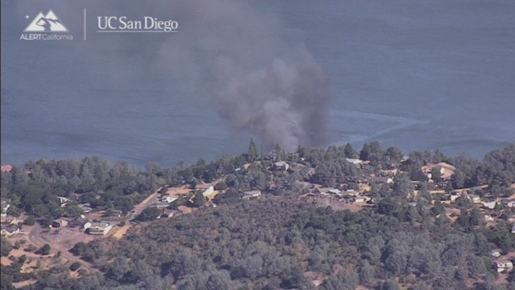 Kelseyville wildfire prompts evacuation orders