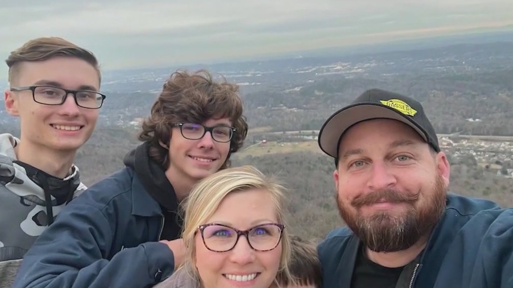Father discusses boat explosion that injured seven people
