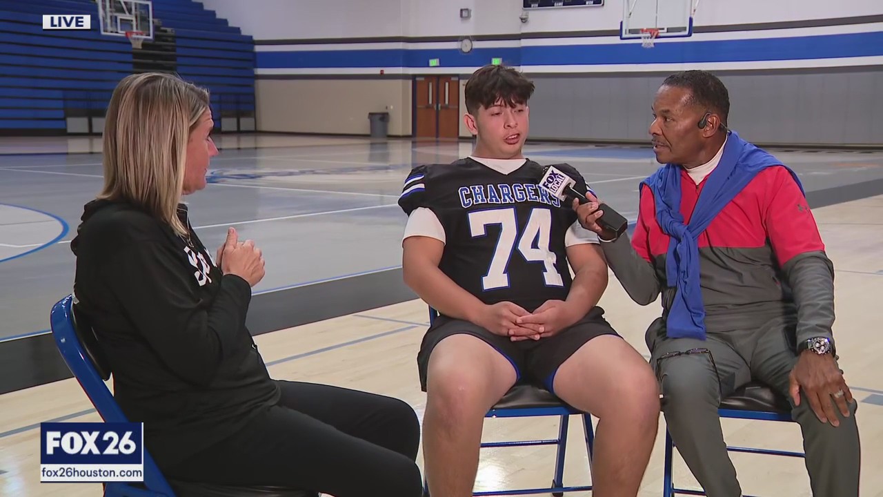 Deaf Clear Springs football player shines as starting center