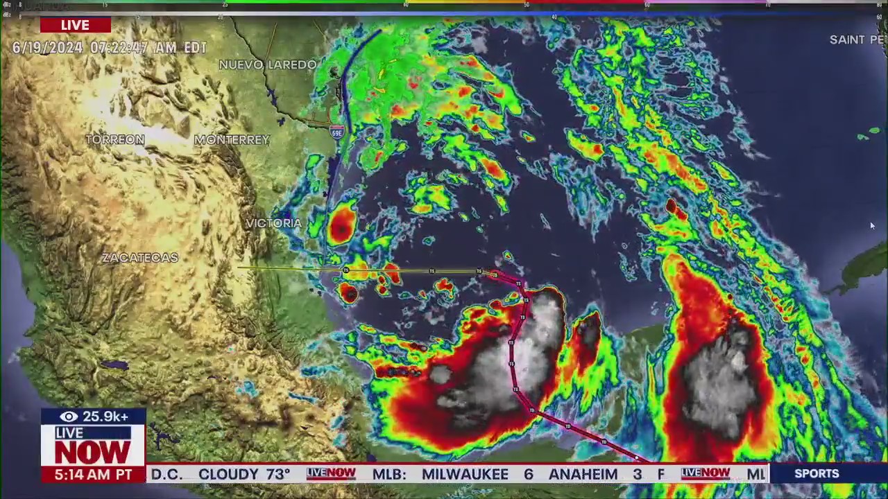 Texas braces for heavy flooding along Gulf Coast