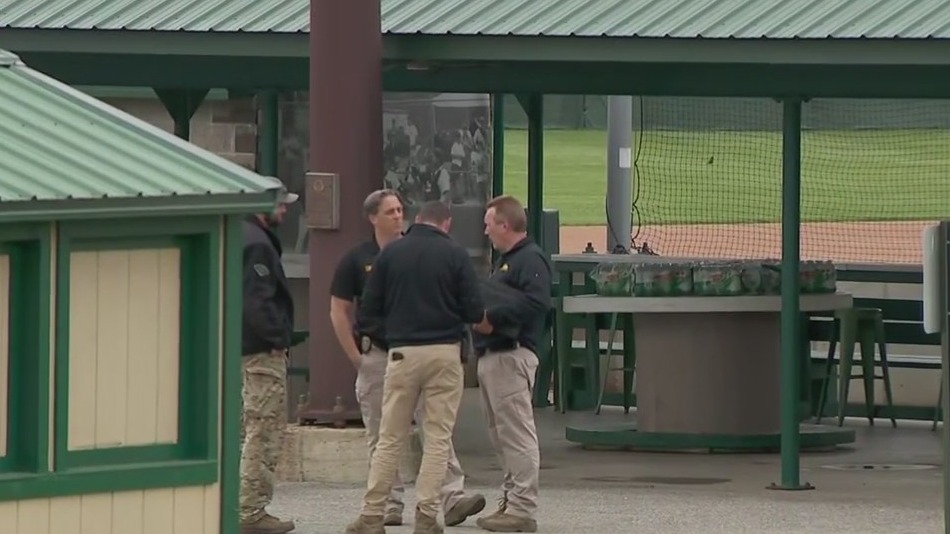 MN lawmaker shootings manhunt leads to Green Isle