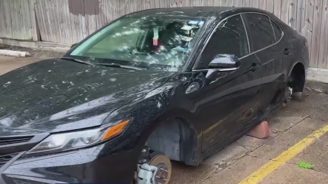 Tenants say their tires were stolen at Houston apartment complex