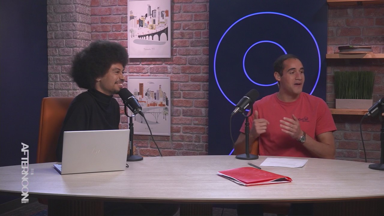 Psychic Rachel Dominguez gives Maxx a tarot card reading