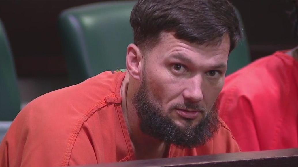 Man accepts plea deal after carjacking EMS vehicle