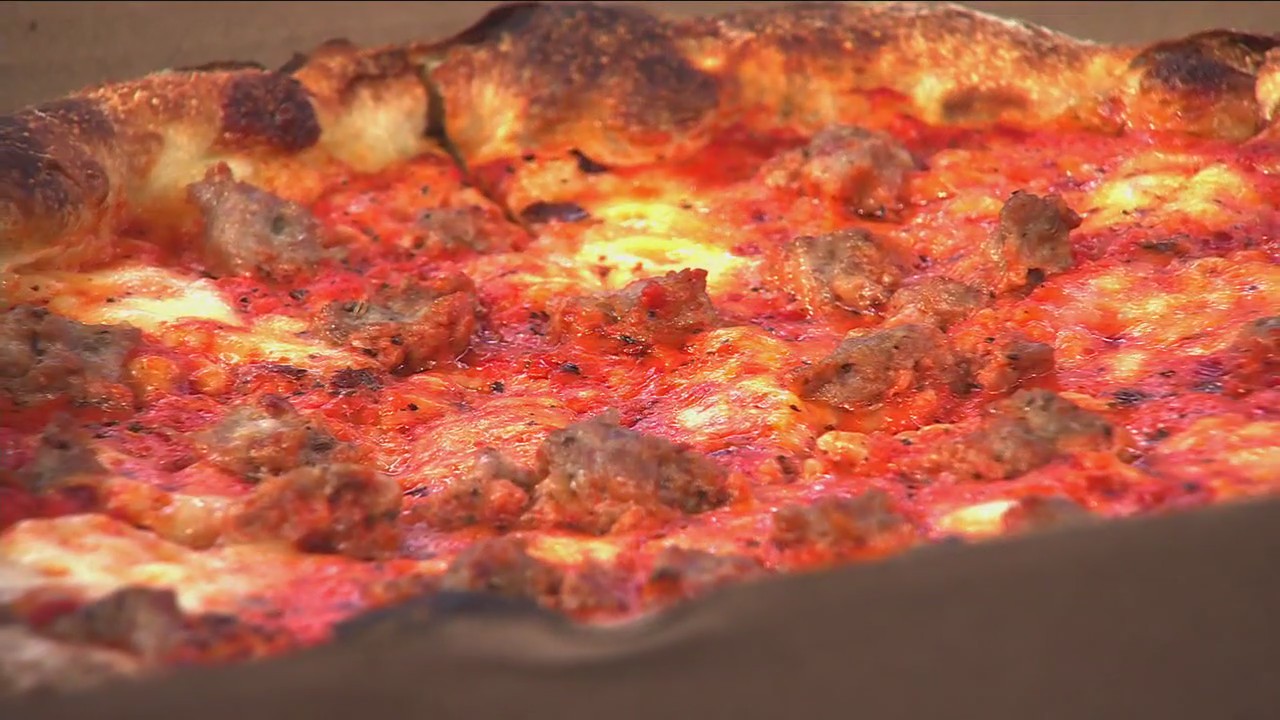 This Chicago pizza place just ranked 26th best worldwide | ChicagoNOW