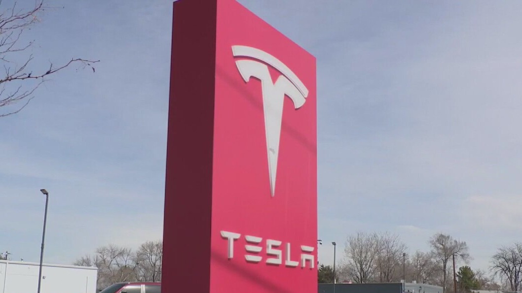 Tesla could face lawsuit over property appraisal