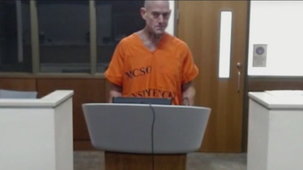 Moški obtožen umora pastorja v Arizoni