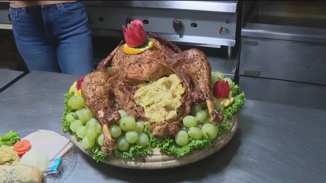 Metro Ministries dishes up Thanksgiving meals