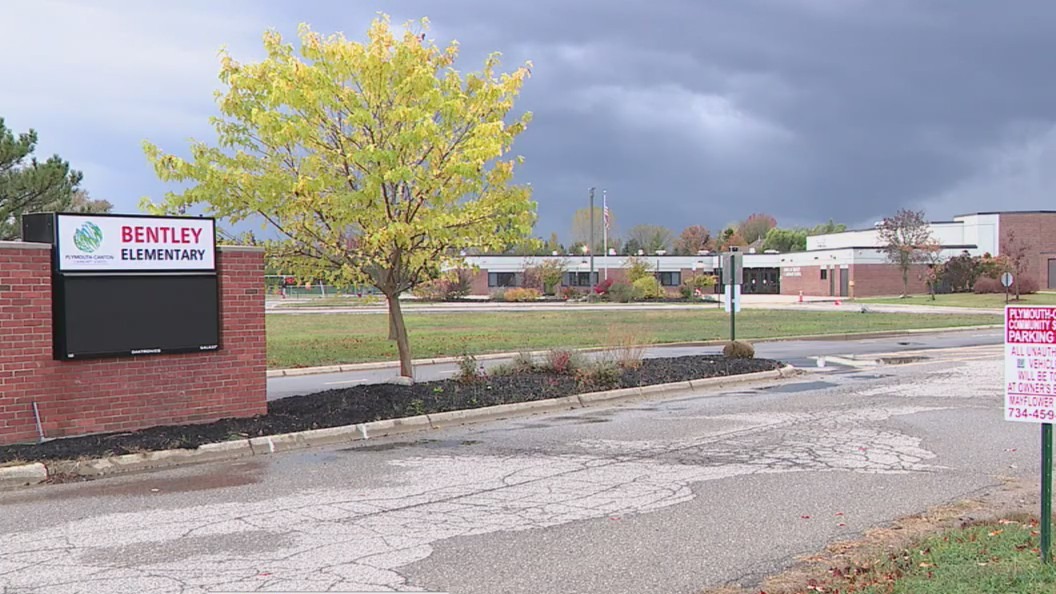 District clears school principal of bullying allegations