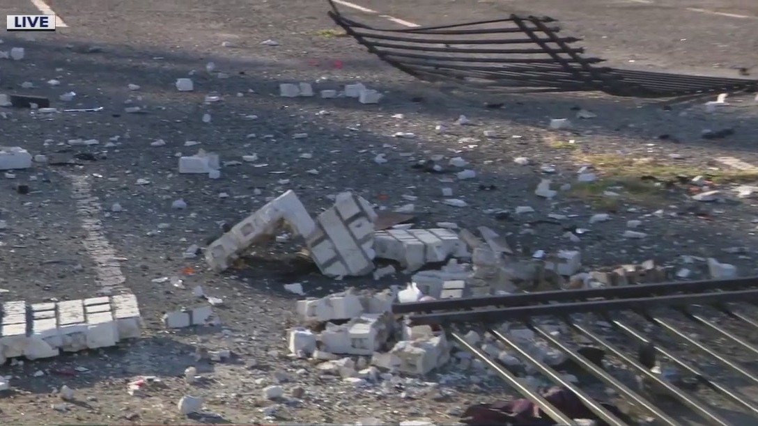 Sunday crime investigations, weather alerts, government shutdown latest, and more | Houston Live & Local: Weekend Edition