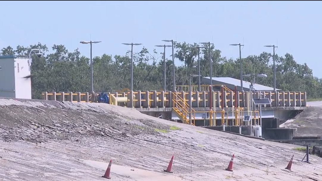 Emergency repairs to Lake Manatee Dam