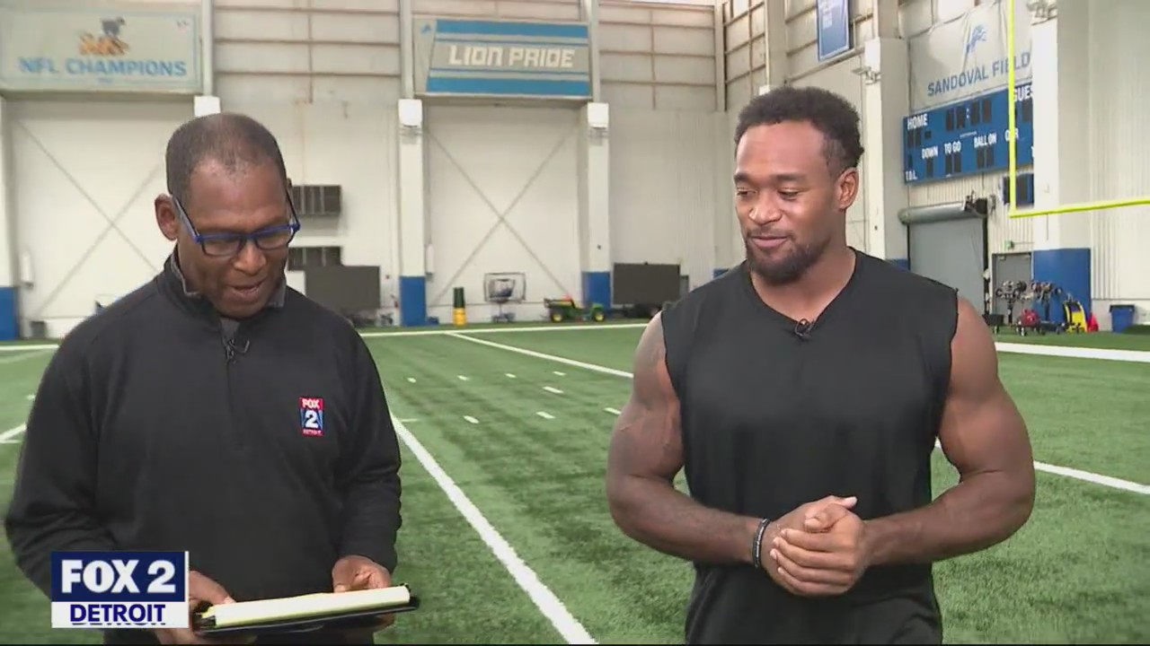 Woody Wonders: Derrick Barnes talks plane rides, game prep and more
