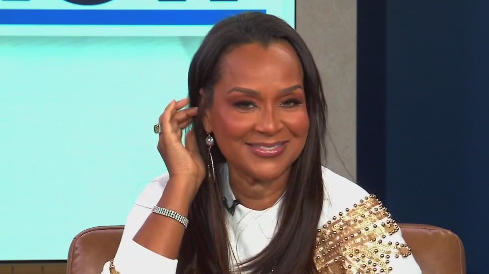 Chicago native LisaRaye McCoy talks “The Family Business” season 6 on BET+