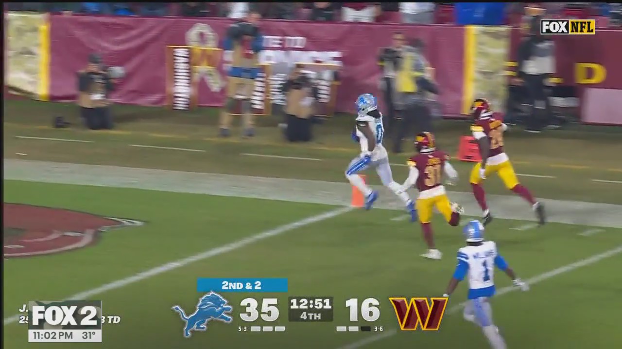 Lions blow out Commanders 44-22 on the road