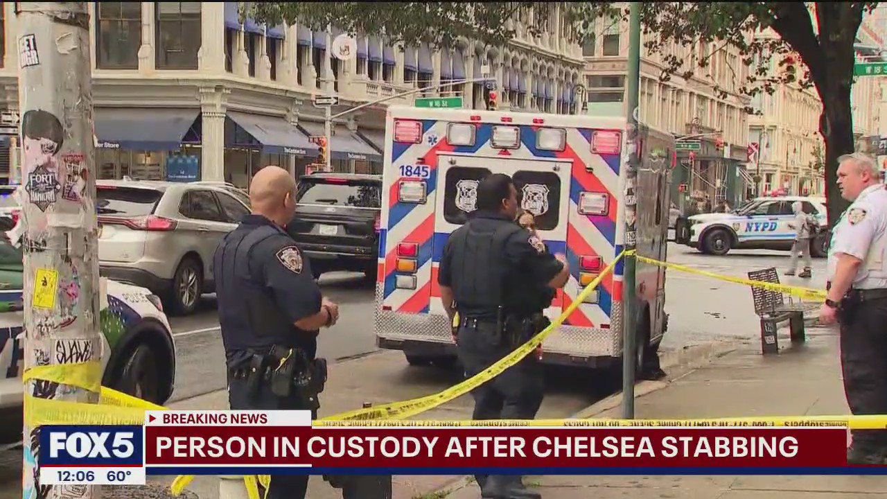 Manhattan stabbing: Suspect in custody, victim rushed to hospital