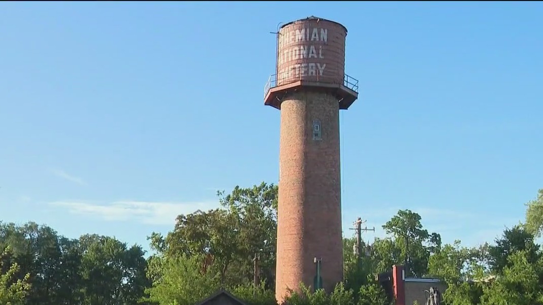 Tens of thousands of dollars worth of equipment stolen from Northwest Side cemetery