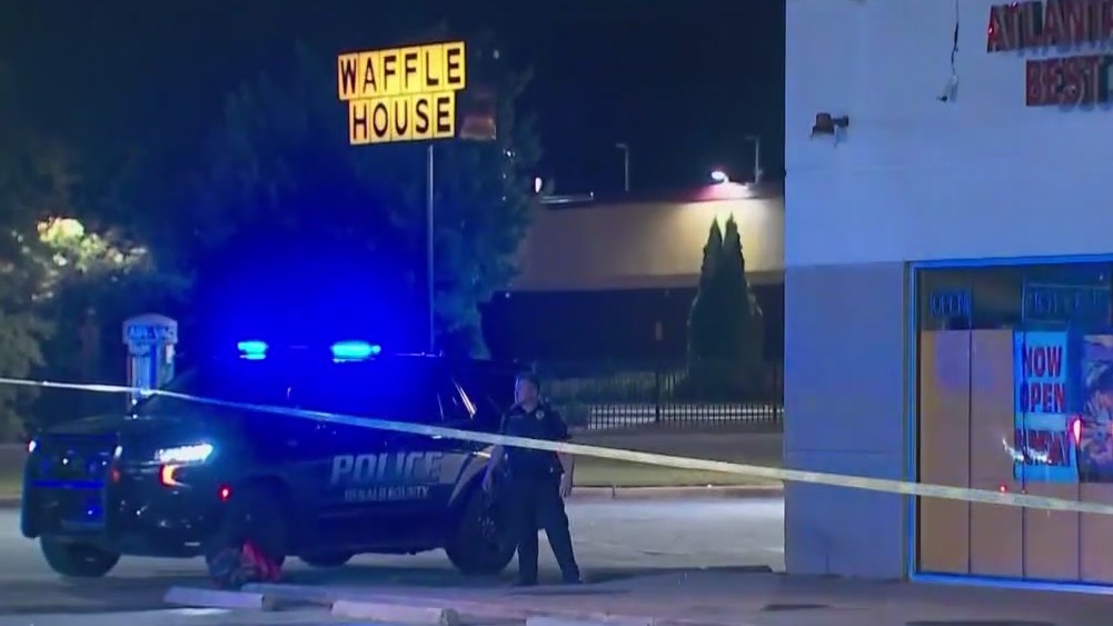 Man injured in overnight shooting