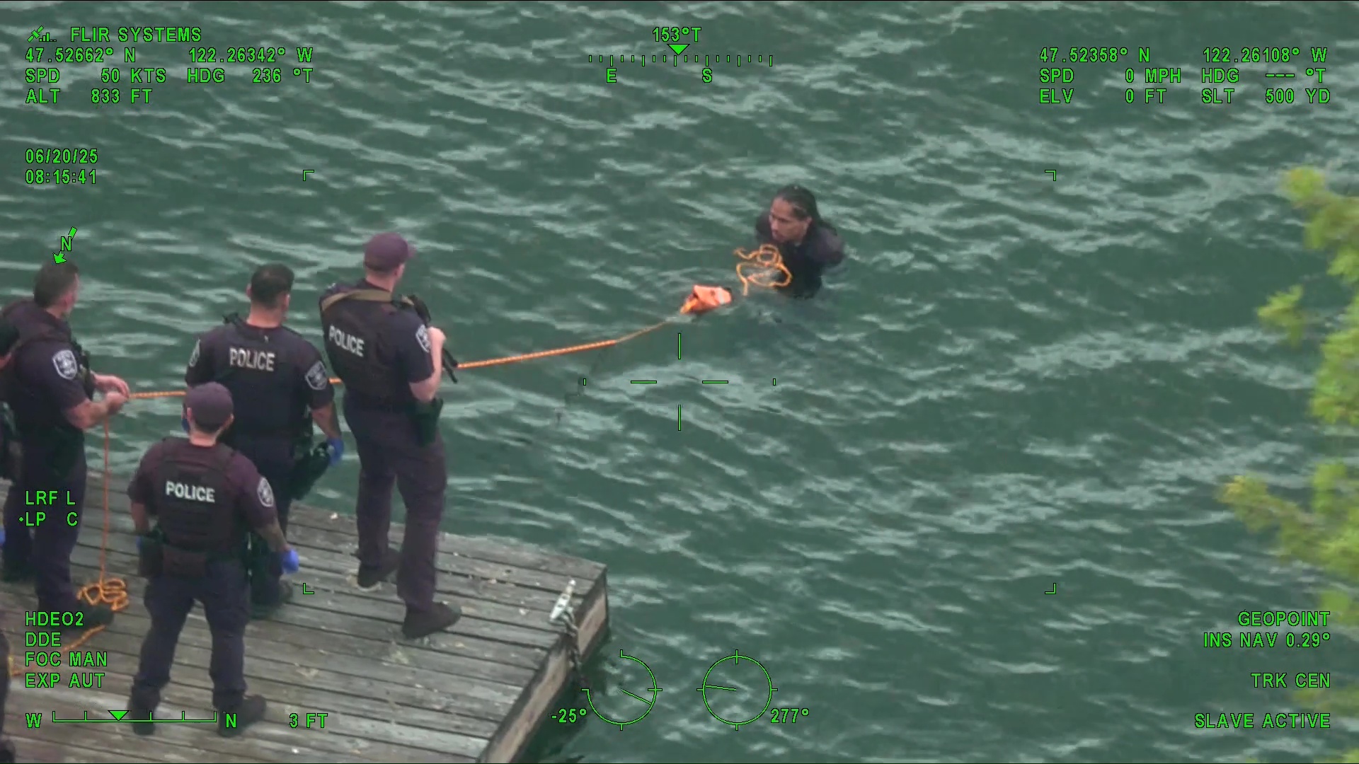 RAW: Video shows pursuit of man who shot at Seattle police, jump into lake